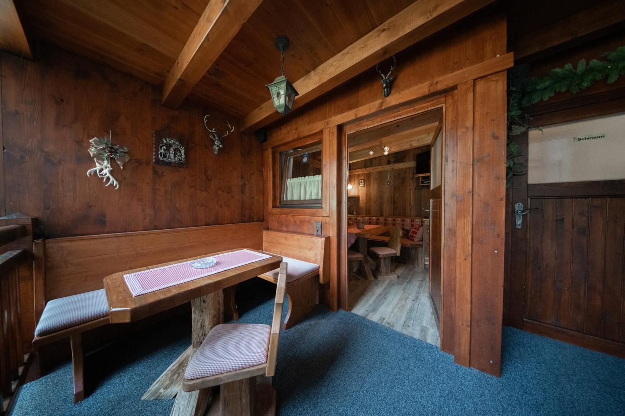 Haus Alexander Apartment Langenfeld Bagian luar foto